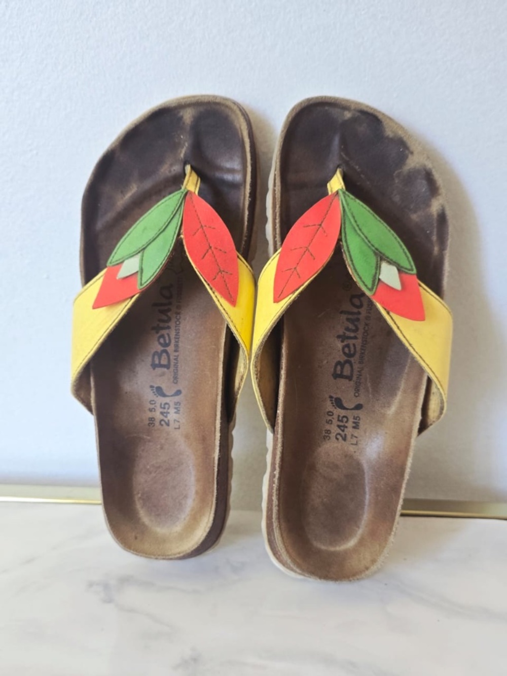 Birkenstock Betula Thong Yellow/Red, Green Leaf-shaped Embellishments Sndl Sz38.